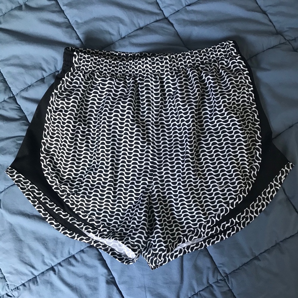 Nike black and white dri fit shorts
